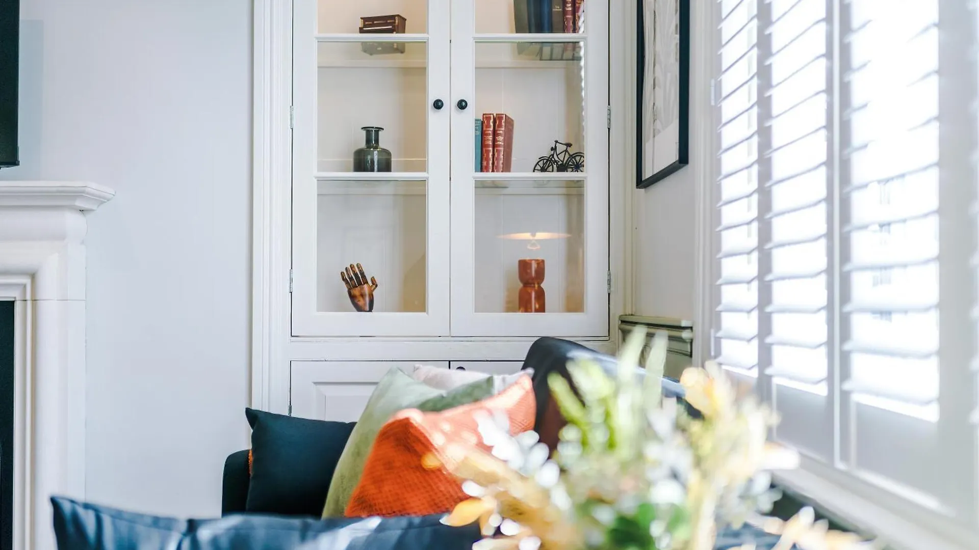 Exquisite York Gem - Garden Daire